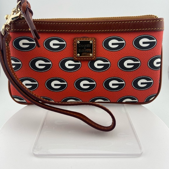 Dooney & Bourke University of Georgia Red  Black Logo Wristlet 8 x 4.5 - Picture 2 of 9